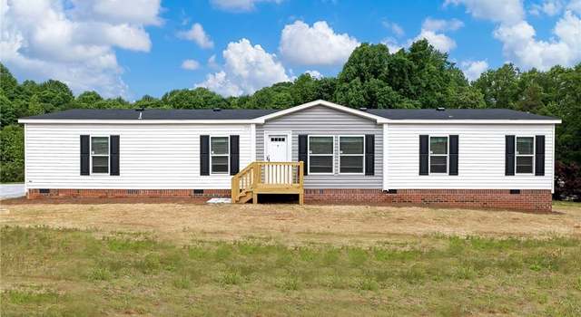 Photo of 275 Mckie Rd, Commerce, GA 30530