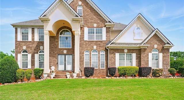 Photo of 8056 Revere Dr, Mcdonough, GA 30252