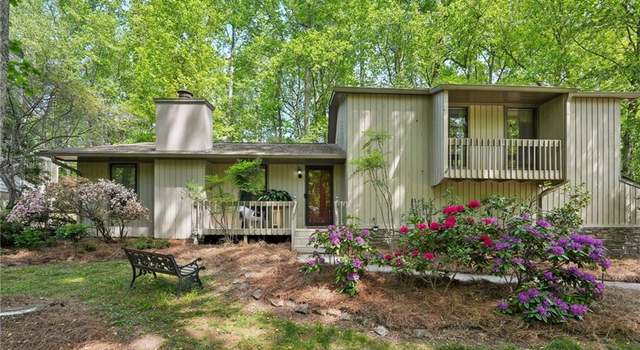 Photo of 4553 Pond Ln, Marietta, GA 30062