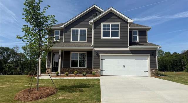 Photo of 64 Sherwood Dr, Commerce, GA 30529