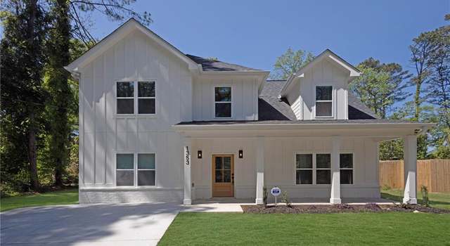 Photo of 1353 Midlawn Dr, Decatur, GA 30032