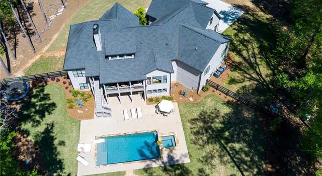 Photo of 447 Lacy Rd, Canton, GA 30115