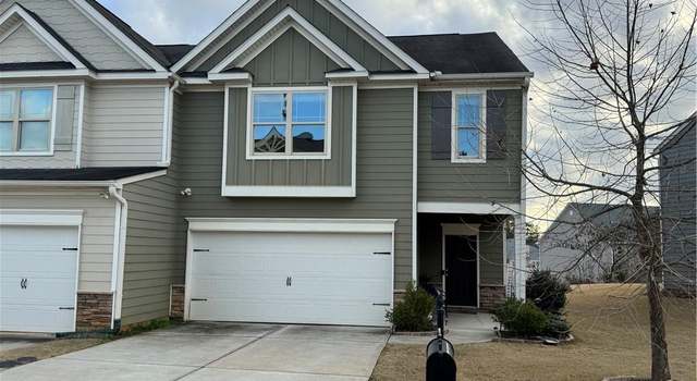 Photo of 3885 Nixon Grove Dr, Douglasville, GA 30135
