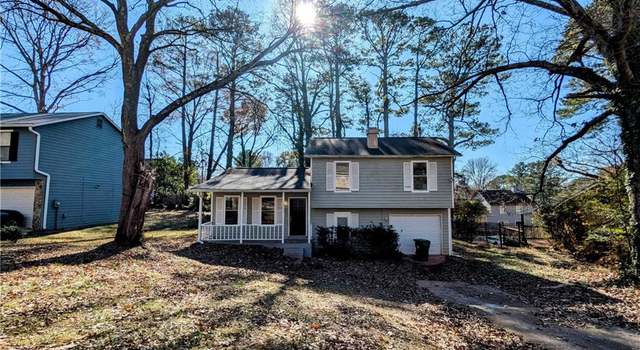 Photo of 3959 Wood Path Dr, Stone Mountain, GA 30083