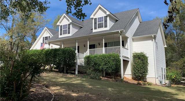 Photo of 7895 Trailside Way, Gainesville, GA 30506