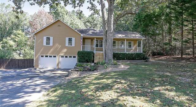Photo of 304 N Briar Rdg, Woodstock, GA 30189
