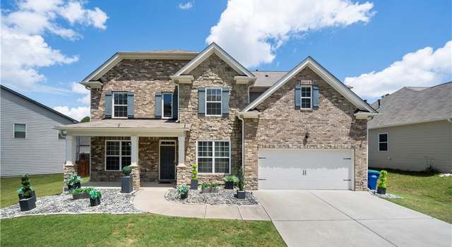 Photo of 767 Red Wolf Run, Atlanta, GA 30349