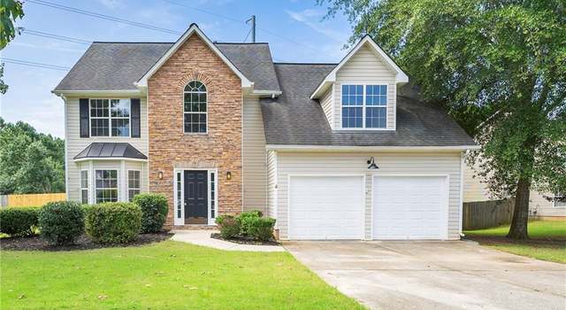 Photo of 15 Pompas Ct, Dallas, GA 30157
