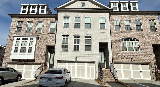 Photo of 1411 Wisteria Wall Dr, Suwanee, GA 30024