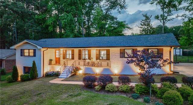 Photo of 1600 Donna St SW, Mableton, GA 30126