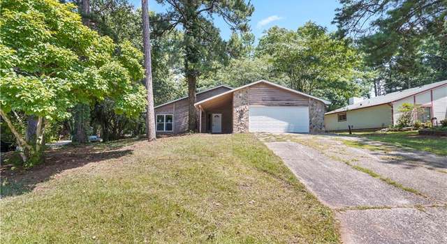 Photo of 391 Park Ridge Cir, Riverdale, GA 30274