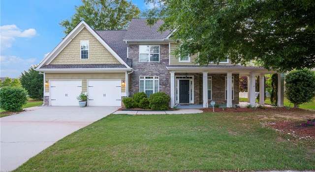 Photo of 32 Piedmont Dr, Newnan, GA 30265