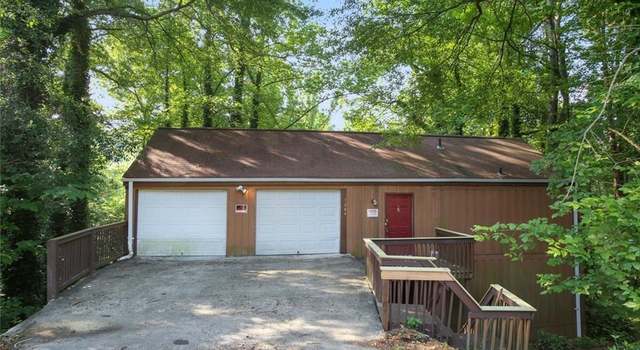 Photo of 3284 Huntwood Dr, Decatur, GA 30034