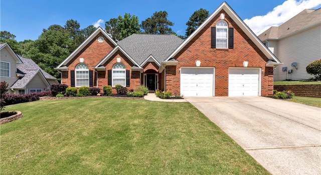 Photo of 960 River Valley Dr, Dacula, GA 30019