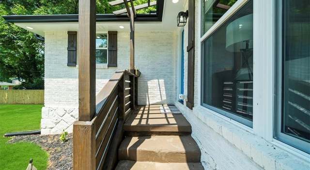 Photo of 3388 Elgin Dr, Decatur, GA 30032