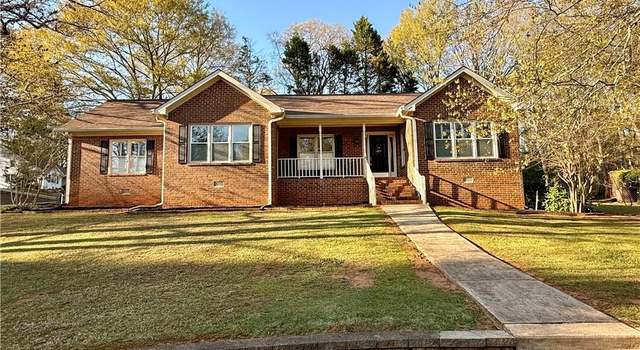 Photo of 190 Autumnwood Ave, Athens, GA 30606