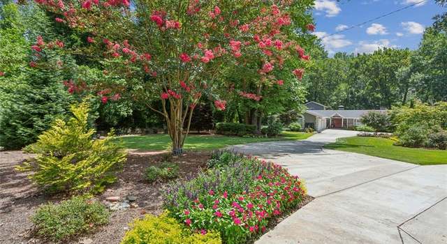 Photo of 750 Crest Valley Dr NW, Sandy Springs, GA 30327