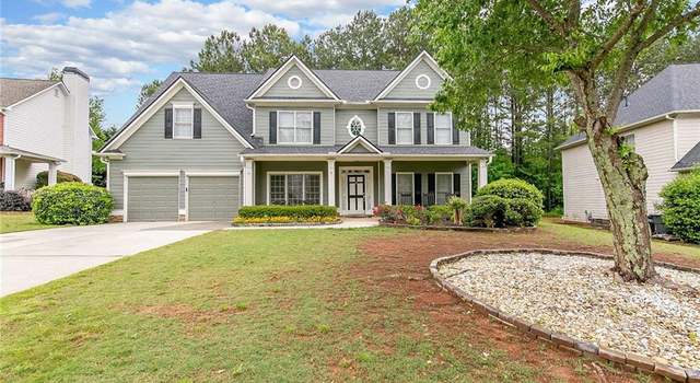 Photo of 995 Amberton Ln, Powder Springs, GA 30127