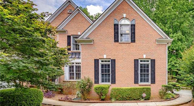 Photo of 7071 Glen Cove Ln, Stone Mountain, GA 30087