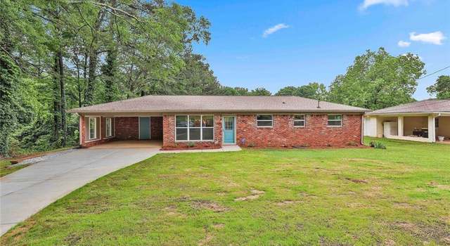Photo of 191 Pine St NE, Fairburn, GA 30213