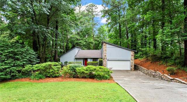 Photo of 895 Fawn Way, Marietta, GA 30068