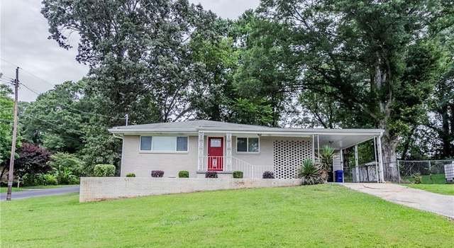 Photo of 1982 Yucca Dr, Decatur, GA 30032