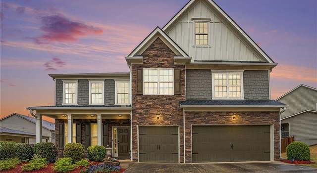 Photo of 606 Discovery Ct, Acworth, GA 30102