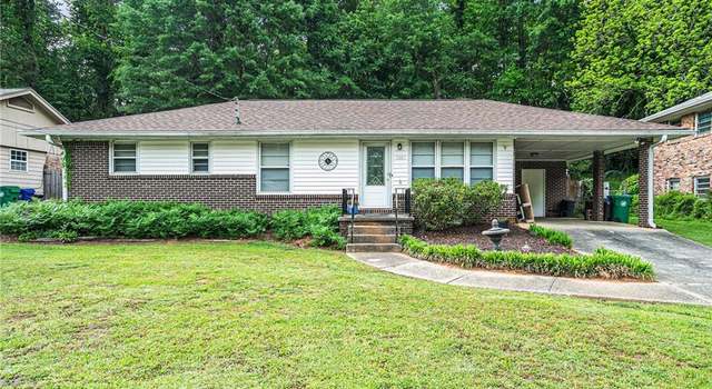 Photo of 2882 Concord Dr, Decatur, GA 30033
