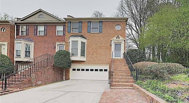 Photo of 3271 Hampton Green Way, Atlanta, GA 30340