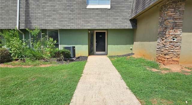 Photo of 108 Scandia Cir, Athens, GA 30605