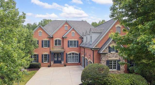 Photo of 405 Bodium Ct, Milton, GA 30004
