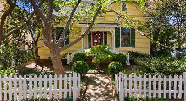 Photo of 218 Barry St, Decatur, GA 30030