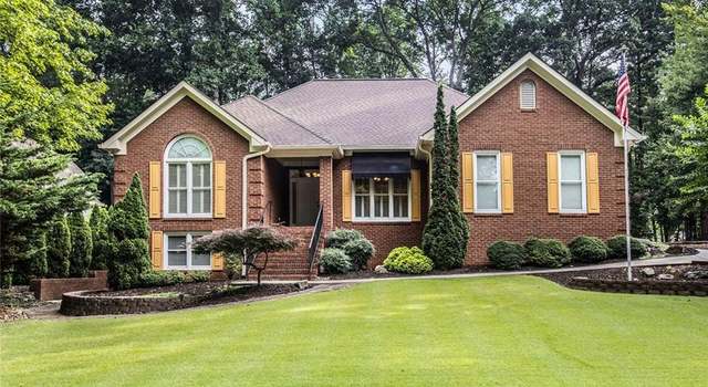 Photo of 2525 Fairview Dr, Cumming, GA 30041