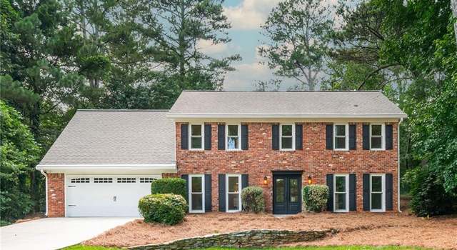 Photo of 3375 Rivendell Ct, Roswell, GA 30075