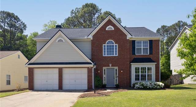 Photo of 1553 Pinebreeze Dr, Marietta, GA 30062