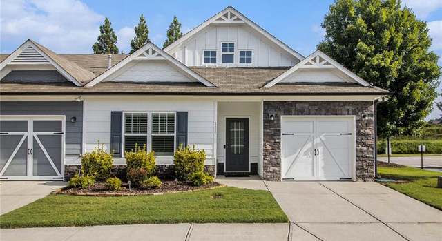 Photo of 111 Point View Dr, Canton, GA 30114