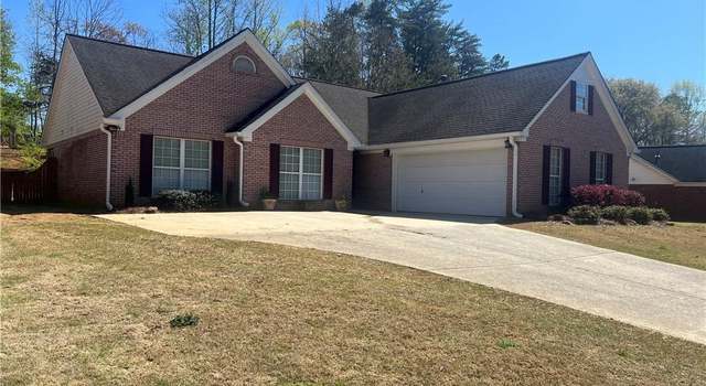 Photo of 6367 Marble Head Dr, Flowery Branch, GA 30542