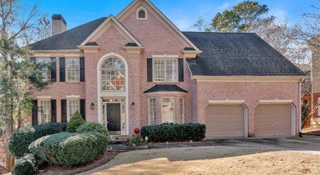 Photo of 820 Hillcrest Ln, Woodstock, GA 30189