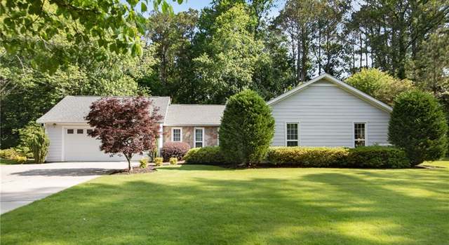 Photo of 3519 Oak Knoll Dr, Marietta, GA 30068