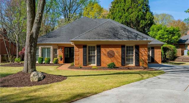 Photo of 440 N Farm Dr, Alpharetta, GA 30004