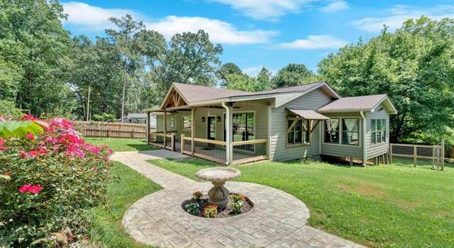 Photo of 161 Old Vandiver Dr, Canton, GA 30114