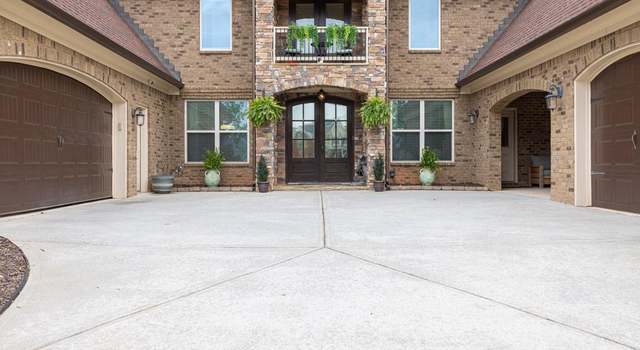 Photo of 401 Sara Ct, Loganville, GA 30052