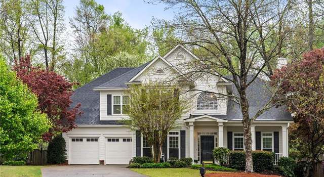 Photo of 320 Kingspring Ct, Roswell, GA 30076