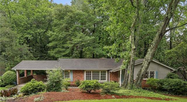 Photo of 1215 Vista Leaf Dr, Decatur, GA 30033