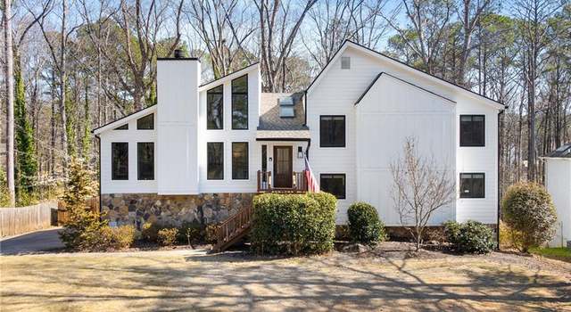 Photo of 3012 Manning Dr, Marietta, GA 30062