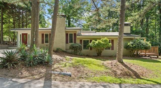 Photo of 609 Redwood Drive Dr, Woodstock, GA 30189