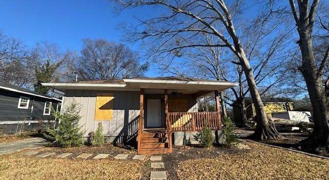 Photo of 781 Peyton Ave NW, Atlanta, GA 30318