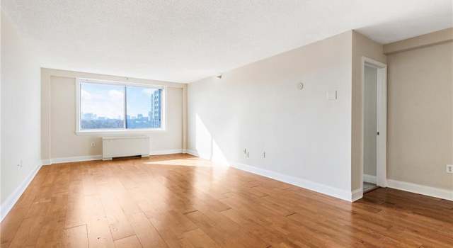Photo of 2479 Peachtree Rd NE #605, Atlanta, GA 30305