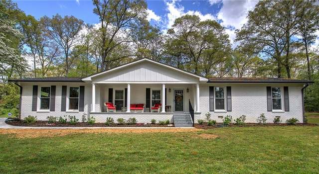 Photo of 64 Cherokee Hts SW, Cartersville, GA 30120