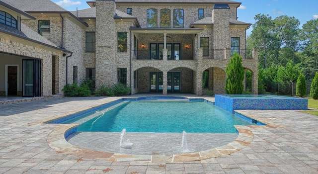 Photo of 310 Traditions Ct, Alpharetta, GA 30004